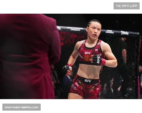 从草量级到蝇量级：张伟丽升重挑战背后的勇气与豪赌